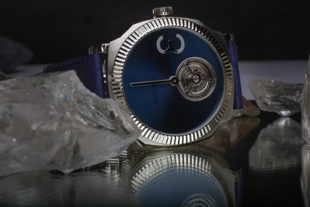 Tourbillon Light Blue - View 2