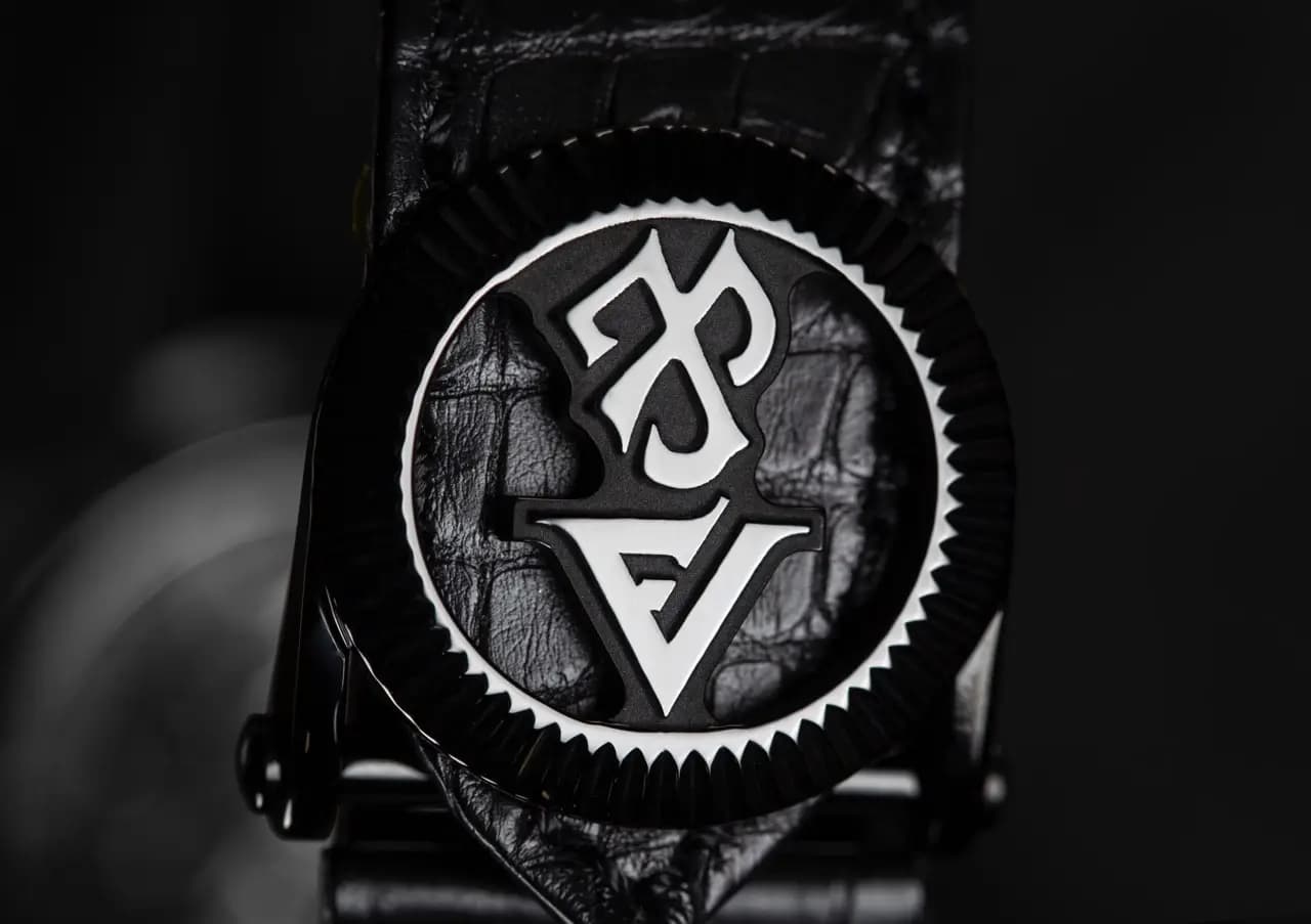 Secret Tourbillon Red - View 5